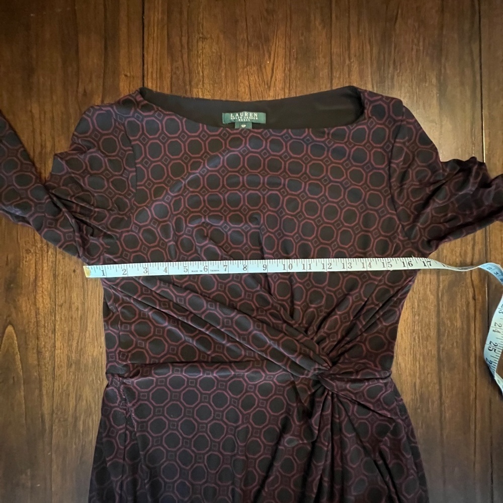 Lauren Ralph Lauren Sheath Geometric Black & Red Rouched Ruffle Dress, Size 12P - Picture 10 of 13